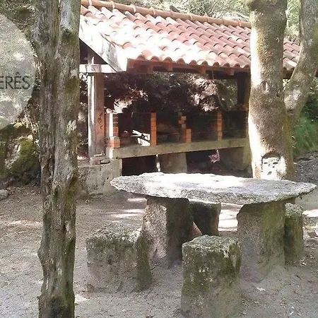 مكان تخييم Vidoeiro Camping *