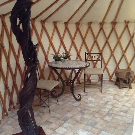 مكان تخييم Vidoeiro Camping جيريز