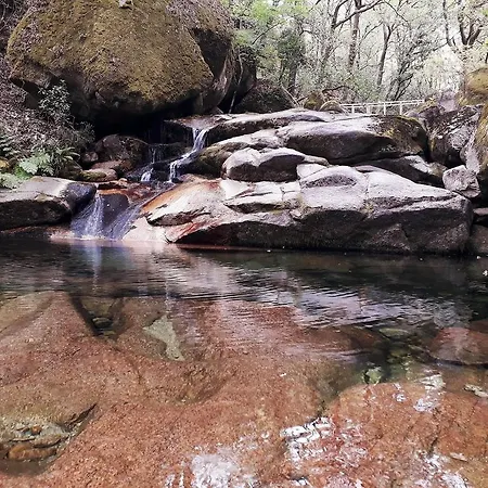 مكان تخييم Vidoeiro Camping *