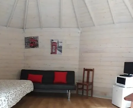 Vidoeiro Camping * جيريز
